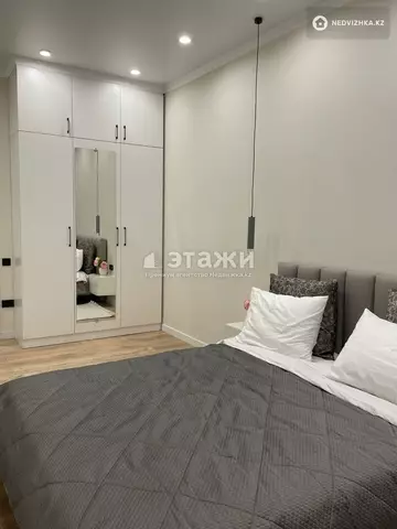 2-комнатная квартира, этаж 7 из 12, 55 м², на длительный срок