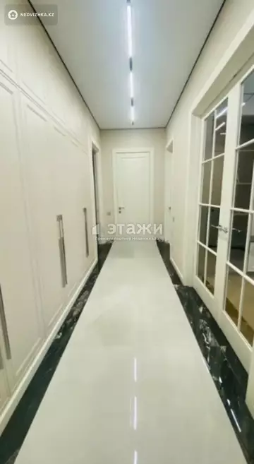 76.5 м², 2-комнатная квартира, этаж 3 из 9, 76 м², изображение - 0