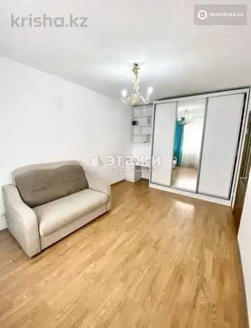 1-комнатная квартира, этаж 3 из 5, 34 м²