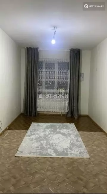 1-комнатная квартира, этаж 9 из 9, 42 м²