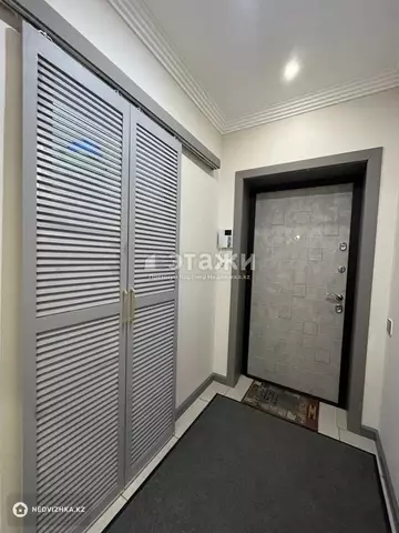 4-комнатная квартира, этаж 7 из 9, 172 м²