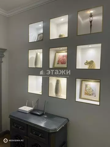 4-комнатная квартира, этаж 7 из 9, 172 м²