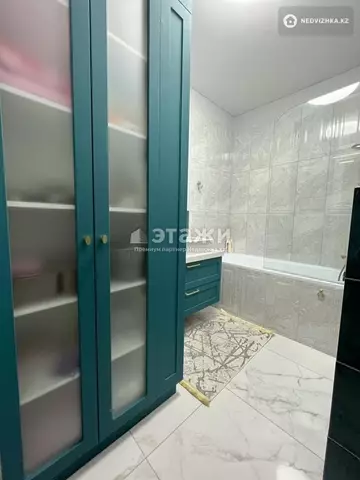 4-комнатная квартира, этаж 7 из 9, 172 м²