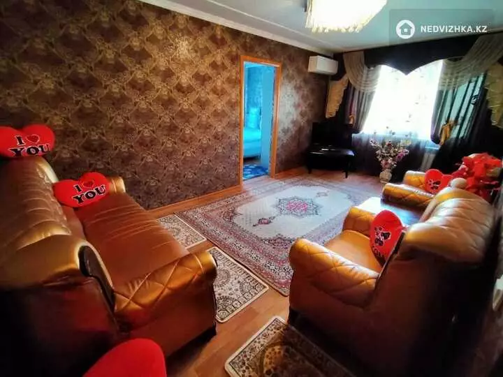 60 м², 3-комнатная квартира, этаж 4 из 5, 60 м², на длительный срок, изображение - 1