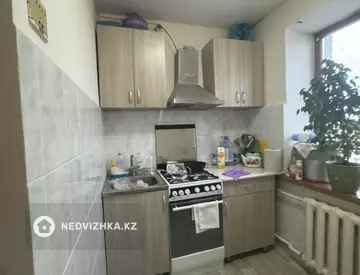 3-комнатная квартира, этаж 5 из 5, 57 м²