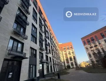 2-комнатная квартира, этаж 2 из 9, 55 м², на длительный срок