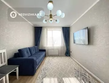 2-комнатная квартира, этаж 9 из 9, 38 м²