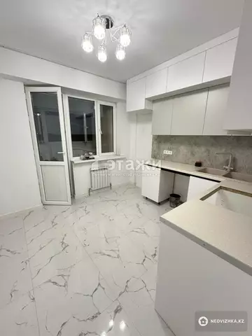 3-комнатная квартира, этаж 6 из 12, 85 м²