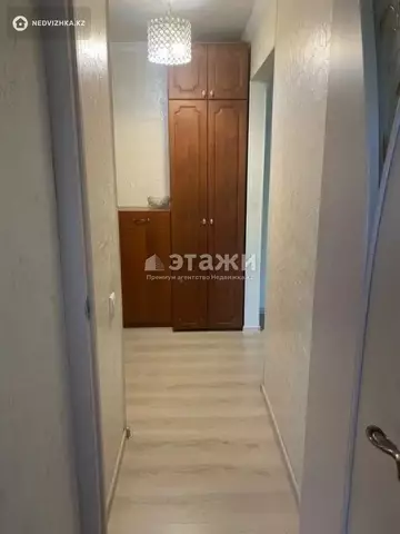 2-комнатная квартира, этаж 4 из 5, 46 м²