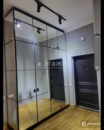 2-комнатная квартира, этаж 4 из 6, 85 м², на длительный срок