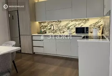 2-комнатная квартира, этаж 16 из 16, 70 м², на длительный срок