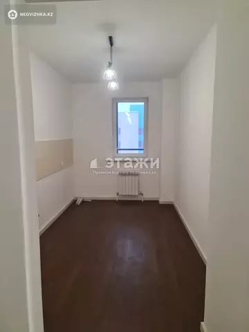 2-комнатная квартира, этаж 3 из 14, 60 м²