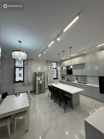 203 м², 3-комнатная квартира, этаж 4 из 6, 203 м², изображение - 7