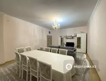 4-комнатная квартира, этаж 11 из 12, 126 м²