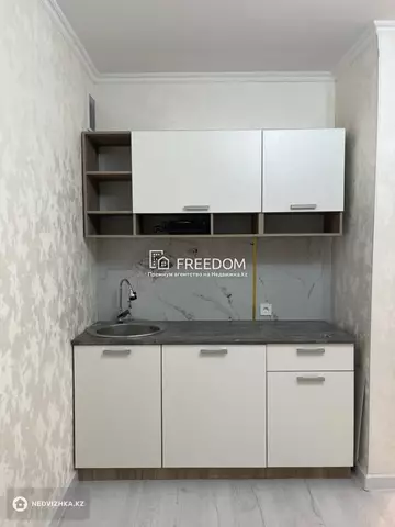 1-комнатная квартира, этаж 2 из 5, 19 м²
