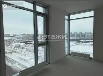 7-комнатная квартира, этаж 17 из 18, 270 м²