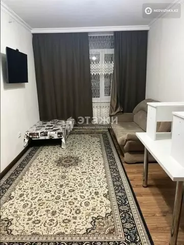 2-комнатная квартира, этаж 3 из 9, 40 м²