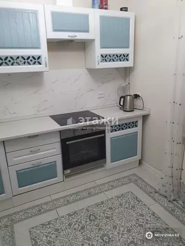 3-комнатная квартира, этаж 4 из 14, 66 м²