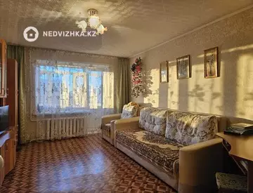 3-комнатная квартира, этаж 4 из 5, 59 м²