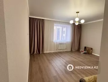 2-комнатная квартира, этаж 9 из 10, 57 м², на длительный срок