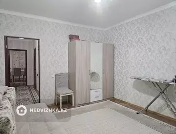 2-комнатная квартира, этаж 4 из 9, 65 м²