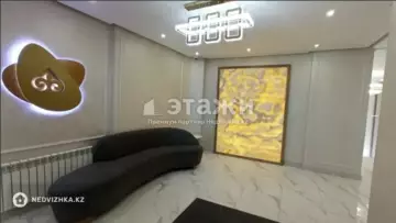 4-комнатная квартира, этаж 8 из 8, 141 м²