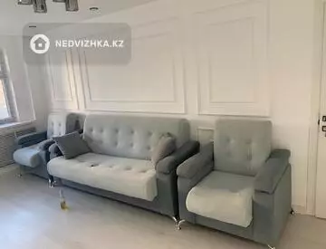 2-комнатная квартира, этаж 3 из 5, 44 м²