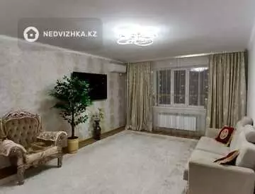 1-комнатная квартира, этаж 3 из 5, 52 м²