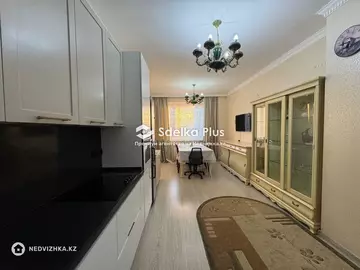 4-комнатная квартира, этаж 6 из 12, 135 м²