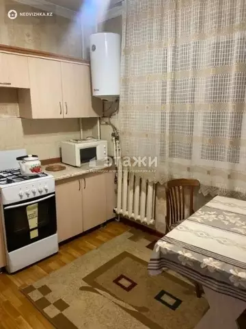 1-комнатная квартира, этаж 2 из 4, 38 м²