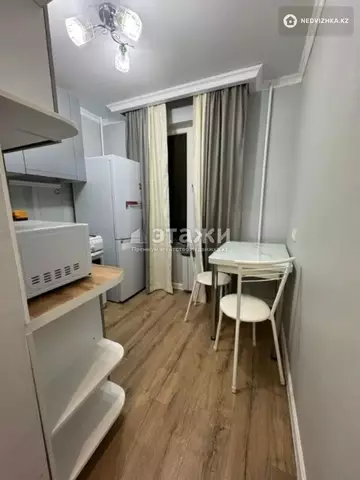 1-комнатная квартира, этаж 3 из 5, 33 м²