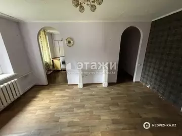 2-комнатная квартира, этаж 1 из 2, 35 м²