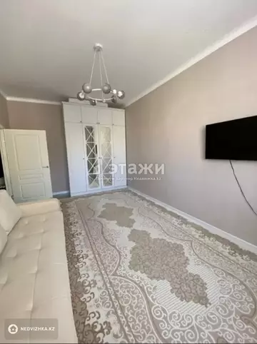 1-комнатная квартира, этаж 7 из 8, 42 м²