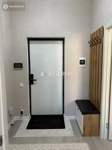 1-комнатная квартира, этаж 7 из 8, 42 м²