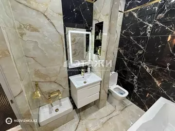 5-комнатная квартира, этаж 9 из 9, 162 м²