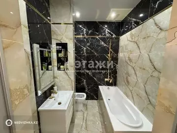 5-комнатная квартира, этаж 9 из 9, 162 м²