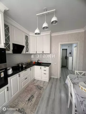 1-комнатная квартира, этаж 4 из 5, 40 м²