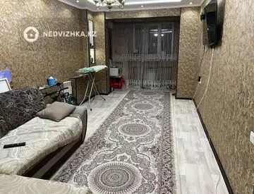 3-комнатная квартира, этаж 4 из 5, 63 м²