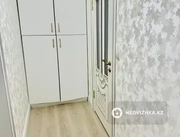 3-комнатная квартира, этаж 11 из 21, 138 м²