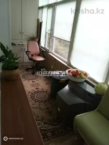 61 м², 3-комнатная квартира, этаж 4 из 5, 61 м², изображение - 6