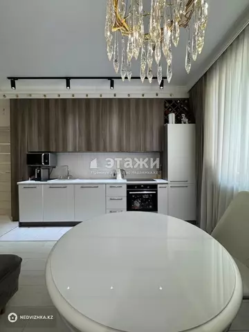 2-комнатная квартира, этаж 3 из 3, 54 м²
