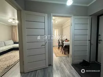 2-комнатная квартира, этаж 4 из 5, 48 м²