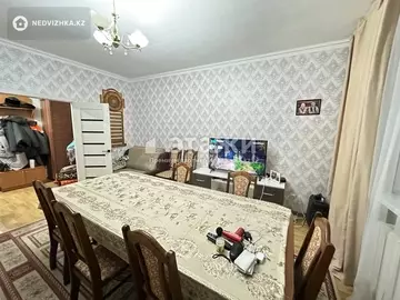 2-комнатная квартира, этаж 2 из 10, 68 м²