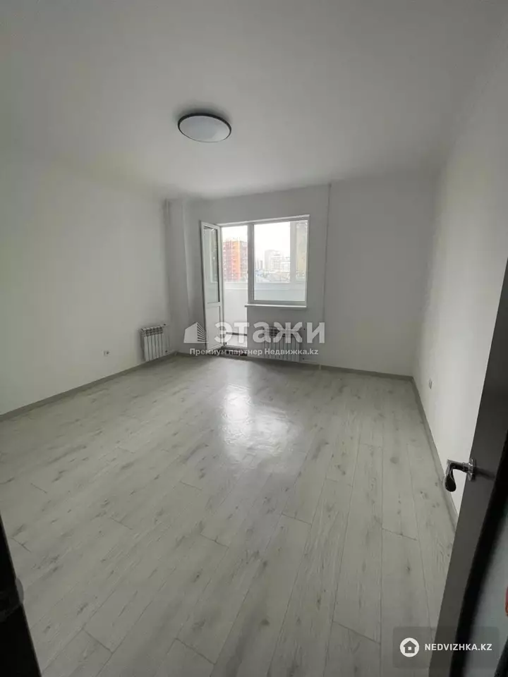 68.3 м², 2-комнатная квартира, этаж 3 из 12, 68 м², изображение - 1