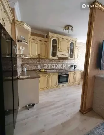 3-комнатная квартира, этаж 6 из 9, 99 м²