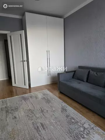 1-комнатная квартира, этаж 9 из 9, 36 м²