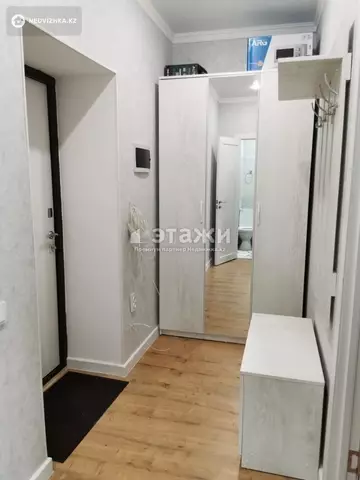 1-комнатная квартира, этаж 9 из 9, 36 м²