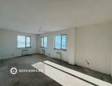 70 м², 2-комнатная квартира, этаж 3 из 5, 70 м², изображение - 1