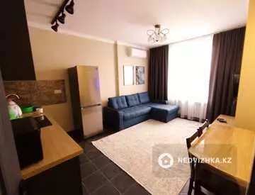 2-комнатная квартира, этаж 5 из 18, 52 м², на длительный срок