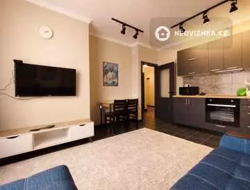 2-комнатная квартира, этаж 5 из 18, 52 м², на длительный срок